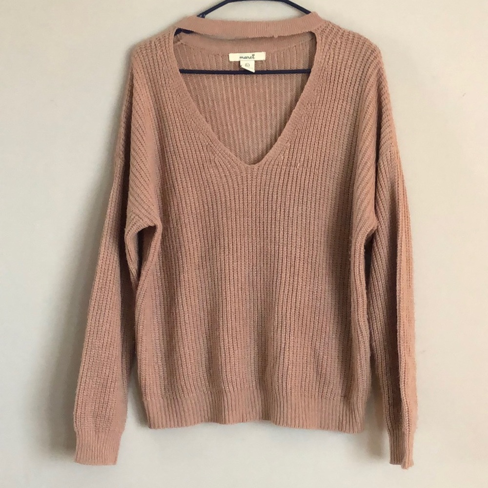 Marci knitted light pink sweater top with open v neck
